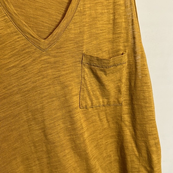 Madewell Tank w/ Front Pocket Size Small - Picture 3 of 8